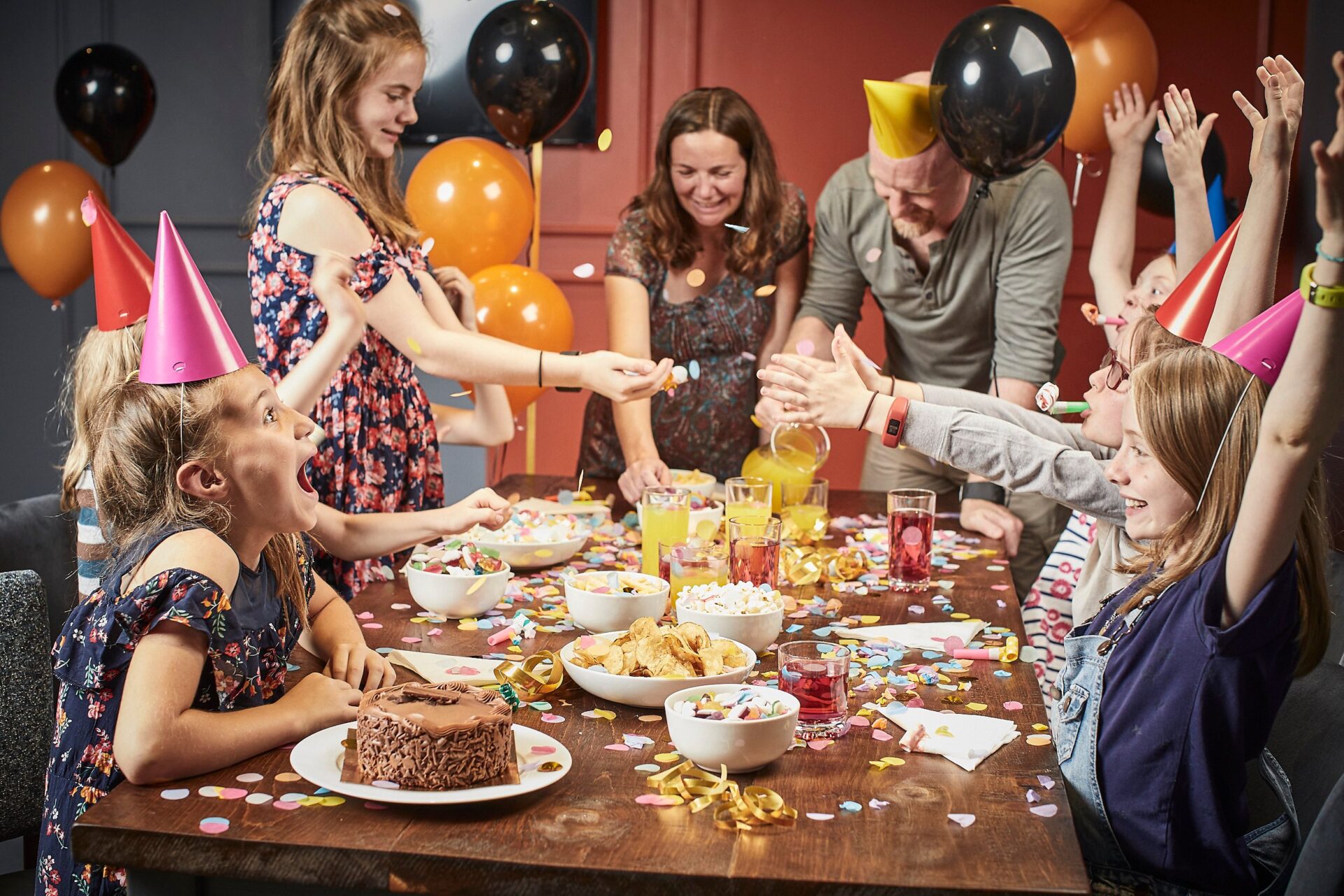 The-Allure-of-Escape-Rooms-for-Birthday-Parties-1920x1280